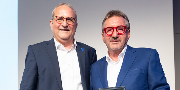 Silberne Ehrenmedaille für Carthago Gründer