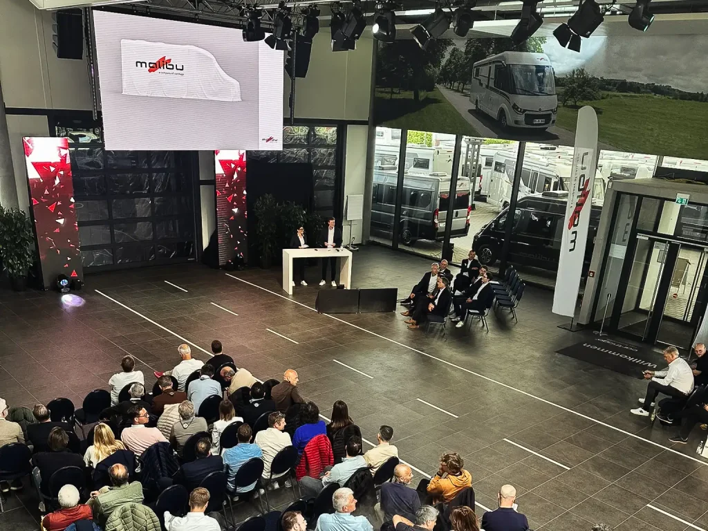 Leinwand im Werksverkauf
